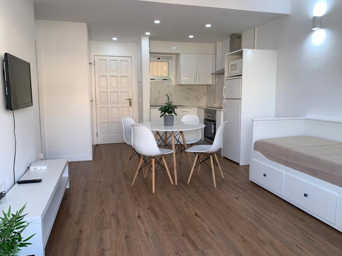 Fantastic Apartment. Cristianos. Free Wifi. Apartmán